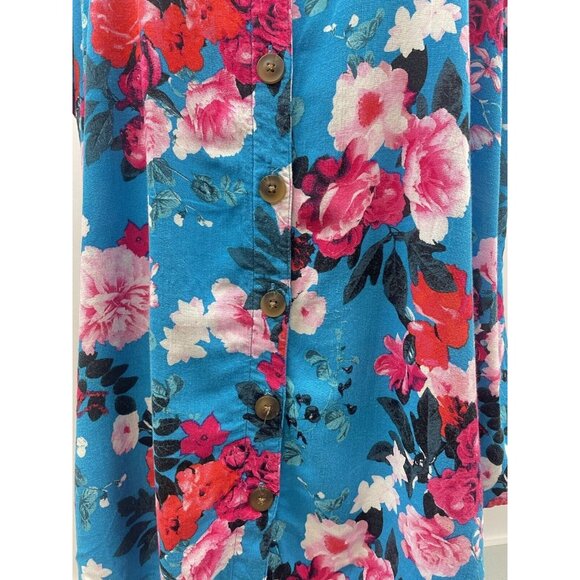 Torrid Women's Floral Rayon Slub Button-Front Flutter Sleeve Top 2 Plus Size - Picture 11 of 15